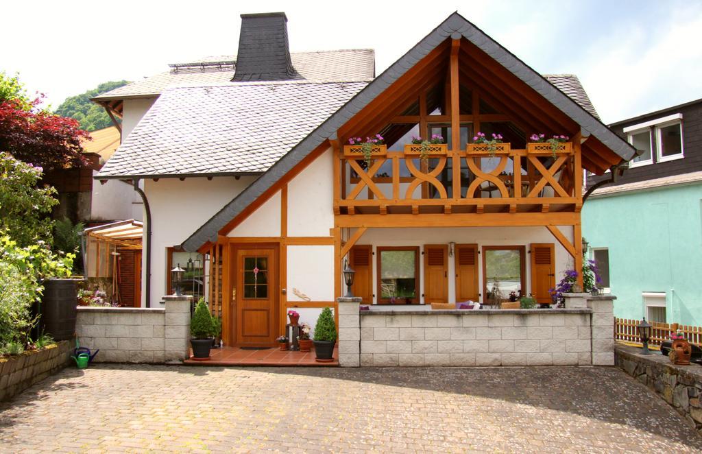 Haus Winkelchen Cochem Exterior foto